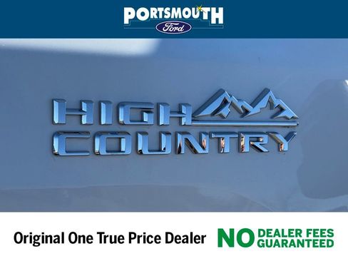 Used 2023 Chevrolet Silverado 2500 High Country w/ Z71 Off-Road Package image 22