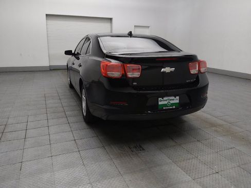 Used 2016 Chevrolet Malibu LT FWD image 5