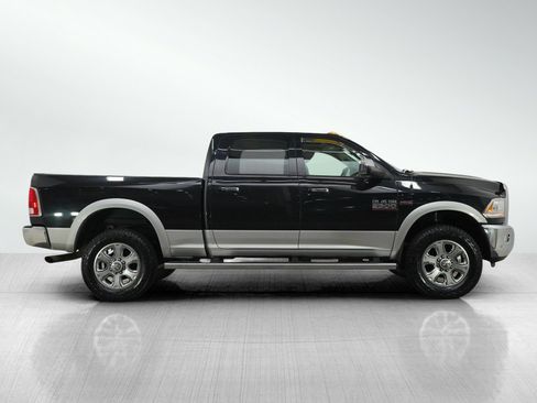 Used 2016 RAM 2500 Laramie w/ Convenience Group AWD/4WD image 6