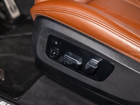 Used 2024 BMW X5 M60i AWD/4WD image 20