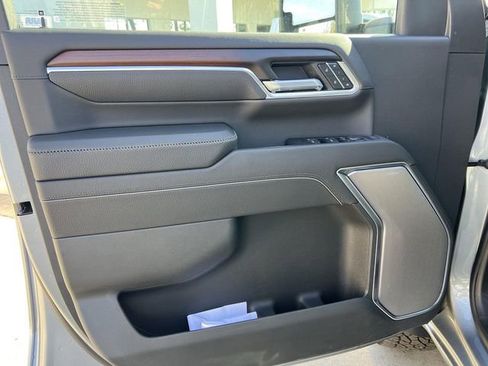 New 2026 GMC Sierra 2500 Denali w/ Denali Reserve Package image 10