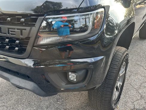 Used 2015 Chevrolet Colorado Z71 AWD/4WD image 32