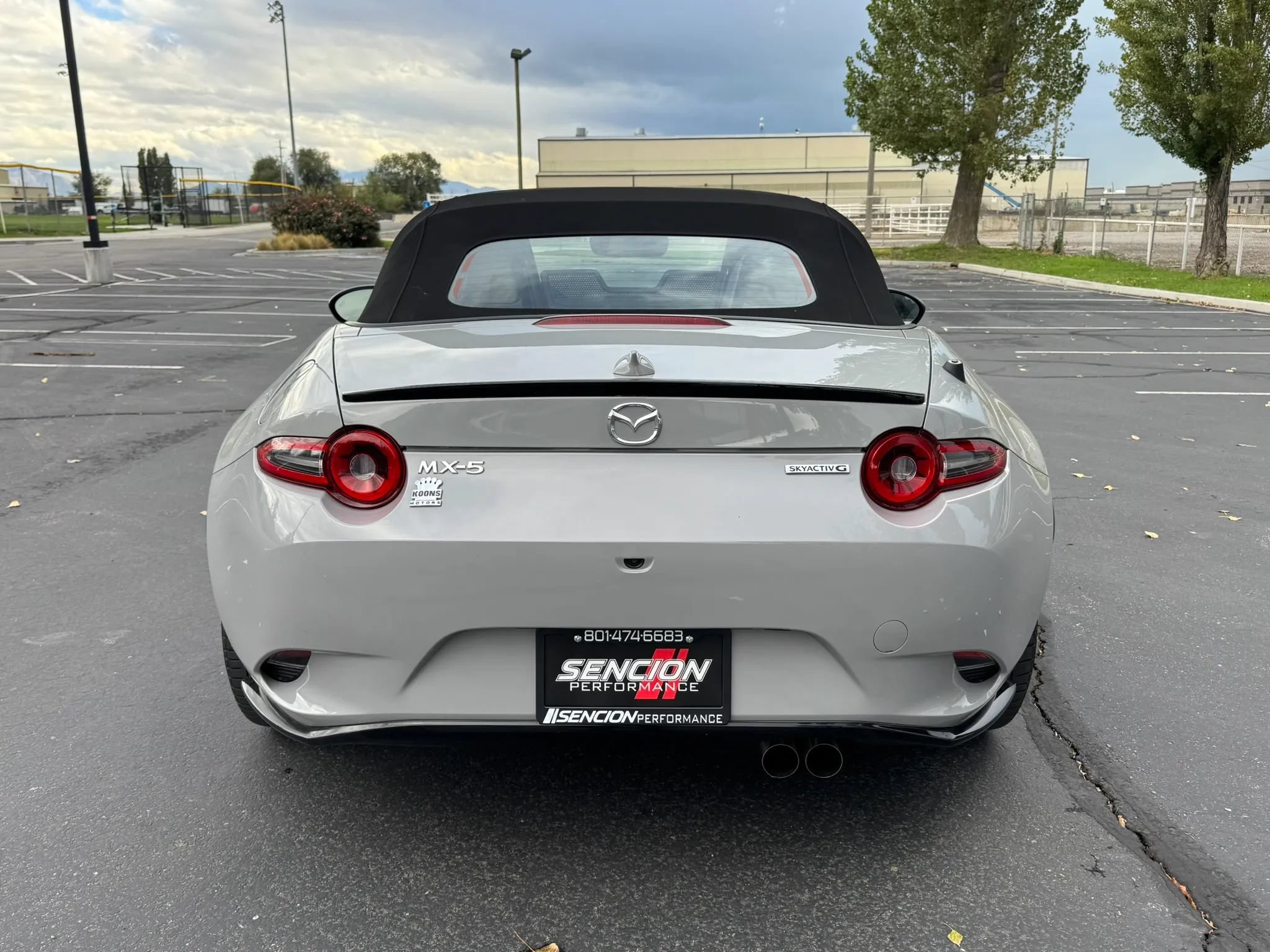 Used 2024 MAZDA MX-5 Miata Grand Touring w/ Appearance Package RWD image 6