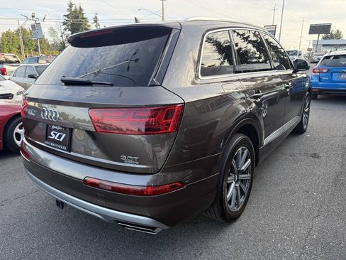 Used 2018 Audi Q7 3.0T Prestige w/ Prestige Package AWD/4WD image 4