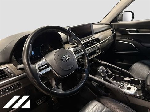 Used 2021 Kia Telluride SX w/ SX Prestige Package image 9