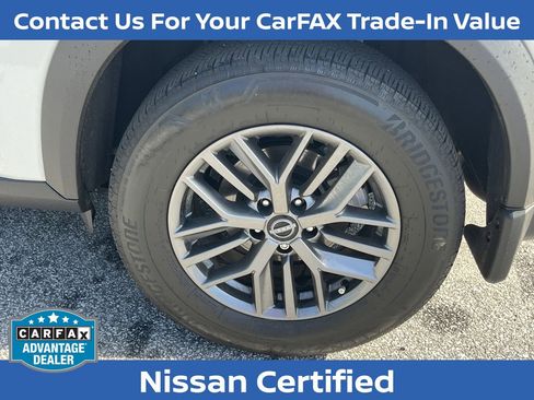 Certified 2025 Nissan Rogue S image 32