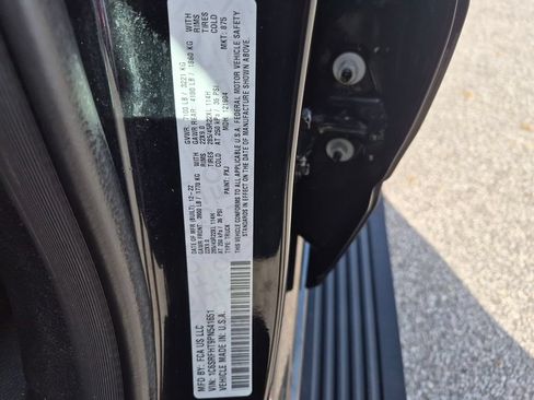 Used 2023 RAM 1500 Limited w/ Night Edition AWD/4WD image 23