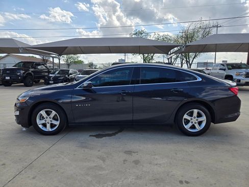 Certified 2022 Chevrolet Malibu LS FWD image 14