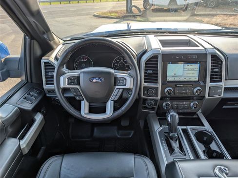 Used 2017 Ford F150 Lariat w/ Equipment Group 502A Luxury image 25