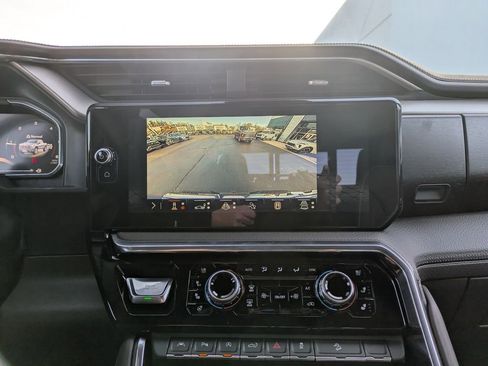 New 2026 GMC Sierra 1500 Denali AWD/4WD image 16
