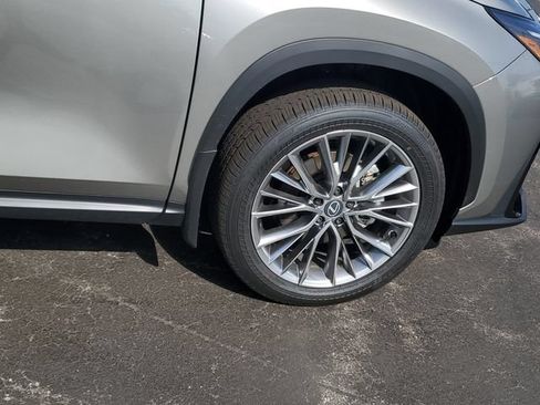 Used 2026 Lexus NX 350h AWD w/ Accessory Package (2T) image 6