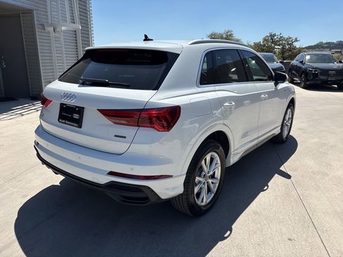 Used 2025 Audi Q3 2.0T Premium w/ Convenience Package image 6