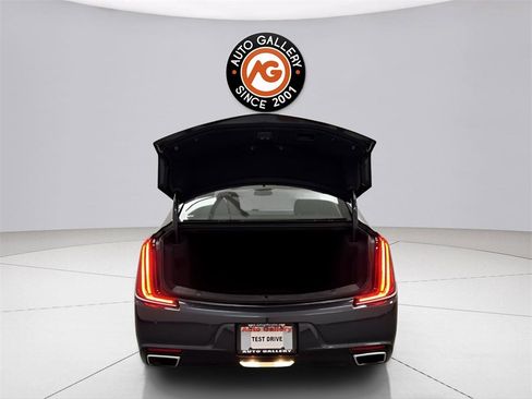 Used 2019 Cadillac XTS Luxury image 20