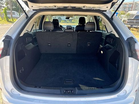 Certified 2023 Ford Edge SEL image 24