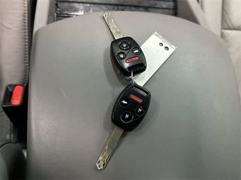 Used 2010 Honda Pilot EX-L image 32