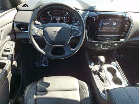 Used 2022 Chevrolet Traverse LT AWD/4WD image 13