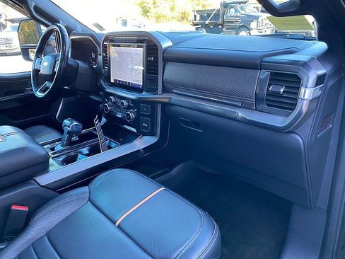 Certified 2022 Ford F150 Platinum w/ Equipment Group 701A High image 24