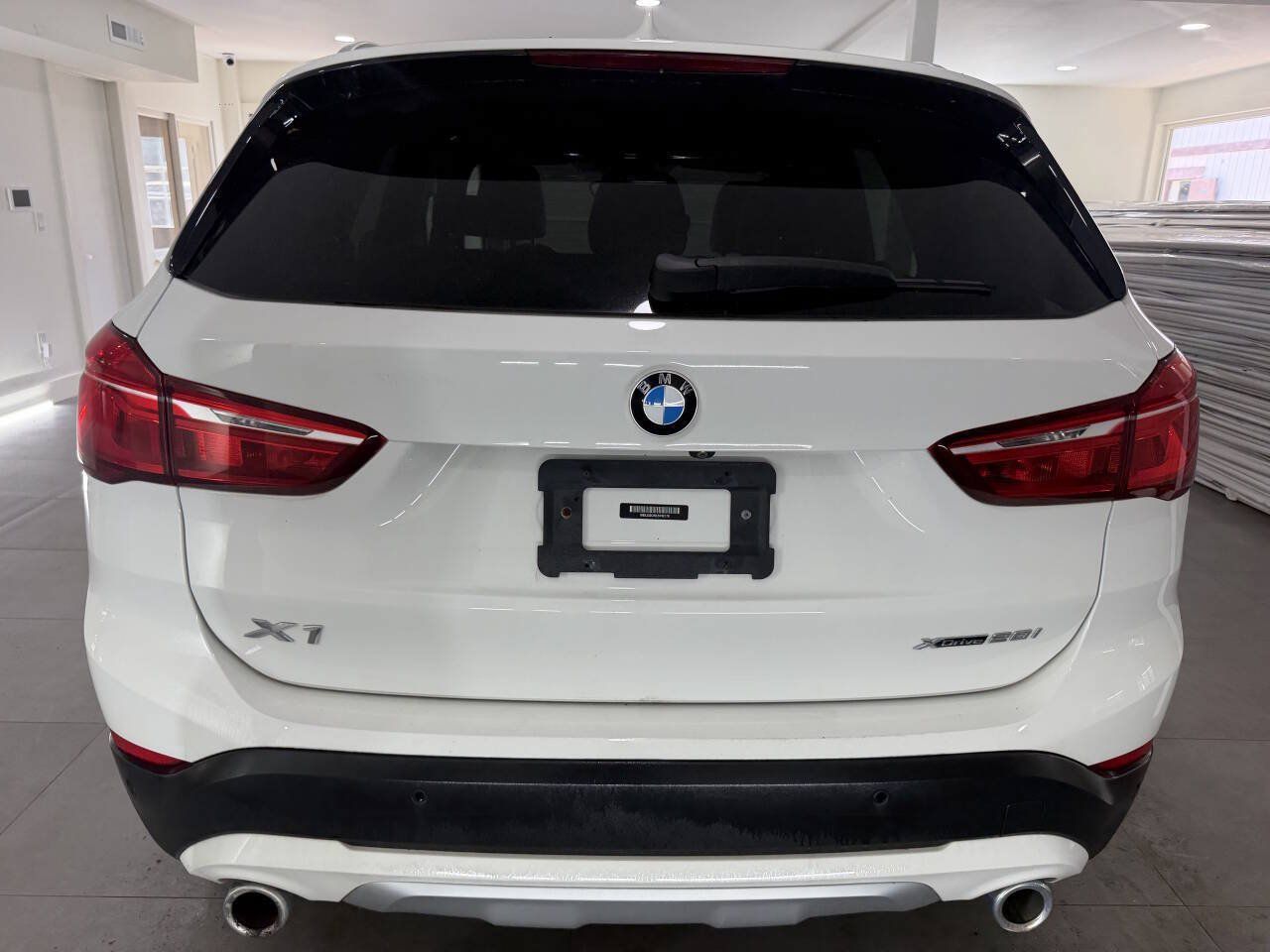 Used 2020 BMW X1 xDrive28i w/ Convenience Package AWD/4WD image 5