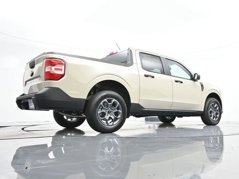 New 2025 Ford Maverick XLT w/ Equipment Group 302A AWD/4WD image 37