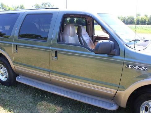 Used 2001 Ford Excursion Limited RWD image 7
