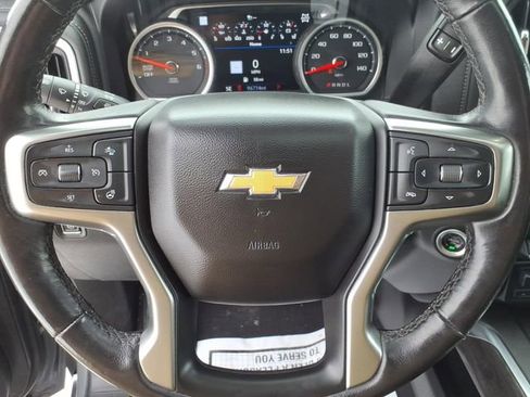 Used 2022 Chevrolet Silverado 1500 LTZ w/ LTZ Premium Package image 11