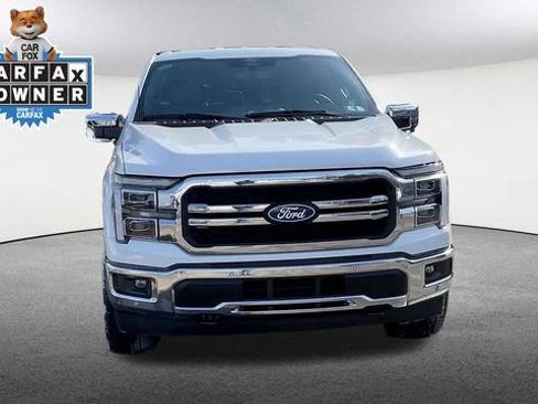 Used 2025 Ford F150 Lariat w/ Equipment Group 501A Mid image 3