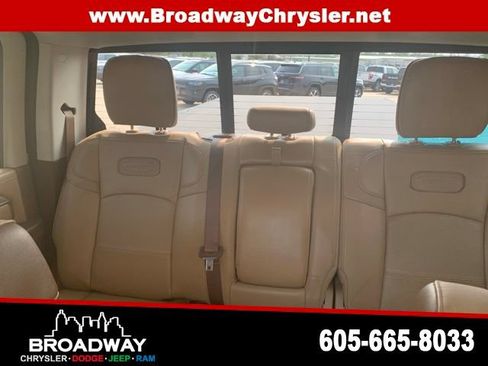 Used 2023 RAM 3500 Limited AWD/4WD image 13