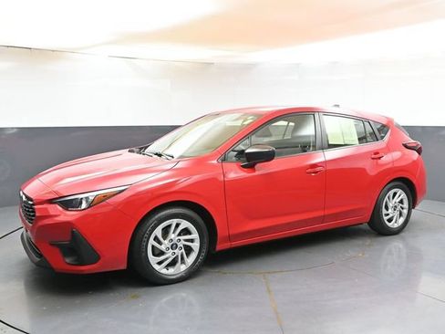 Used 2024 Subaru Impreza 2.0i AWD/4WD image 2