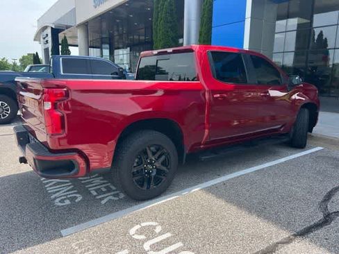 Certified 2025 Chevrolet Silverado 1500 RST AWD/4WD image 11