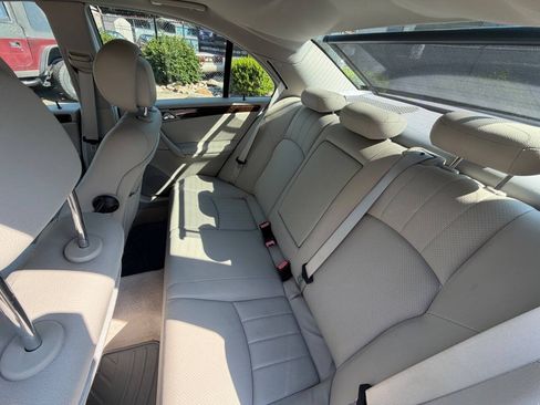 Used 2007 Mercedes-Benz C 280 4MATIC Sedan image 19