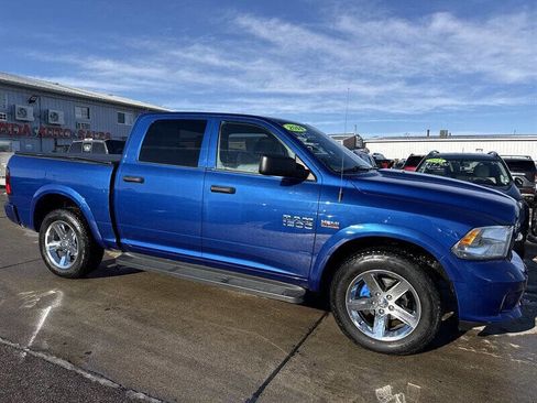 Used 2014 RAM 1500 Express image 10