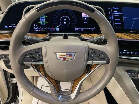 Used 2023 Cadillac Escalade Sport Platinum w/ Heavy-Duty Trailer Package AWD/4WD image 21