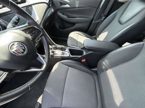 Used 2023 Buick Encore GX Select FWD image 10