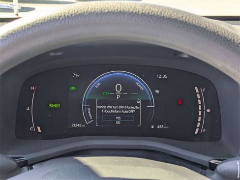 Used 2025 Toyota Camry LE image 16