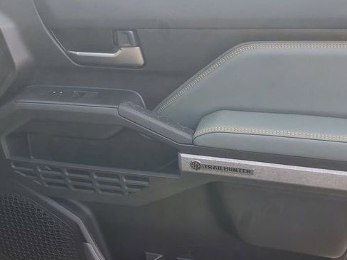 New 2025 Toyota Tacoma Trailhunter image 34