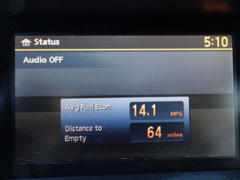 Used 2013 Nissan Pathfinder SV AWD/4WD image 23