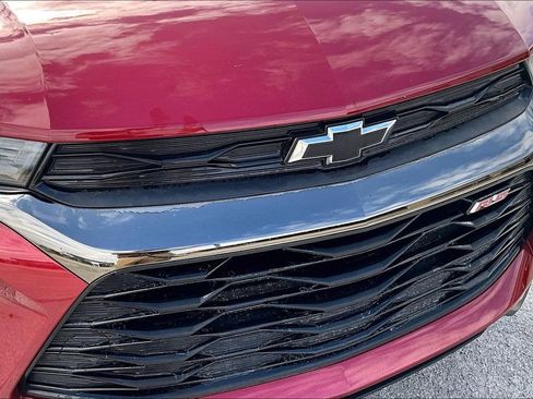 Used 2021 Chevrolet TrailBlazer RS w/ Sun and Liftgate Package image 32