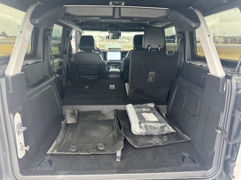 Certified 2023 Ford Bronco Wildtrak image 28