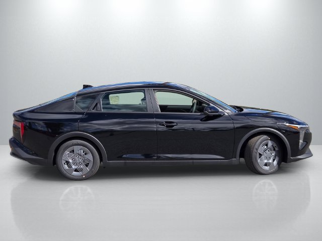 New 2027 Kia K4 FWD image 3