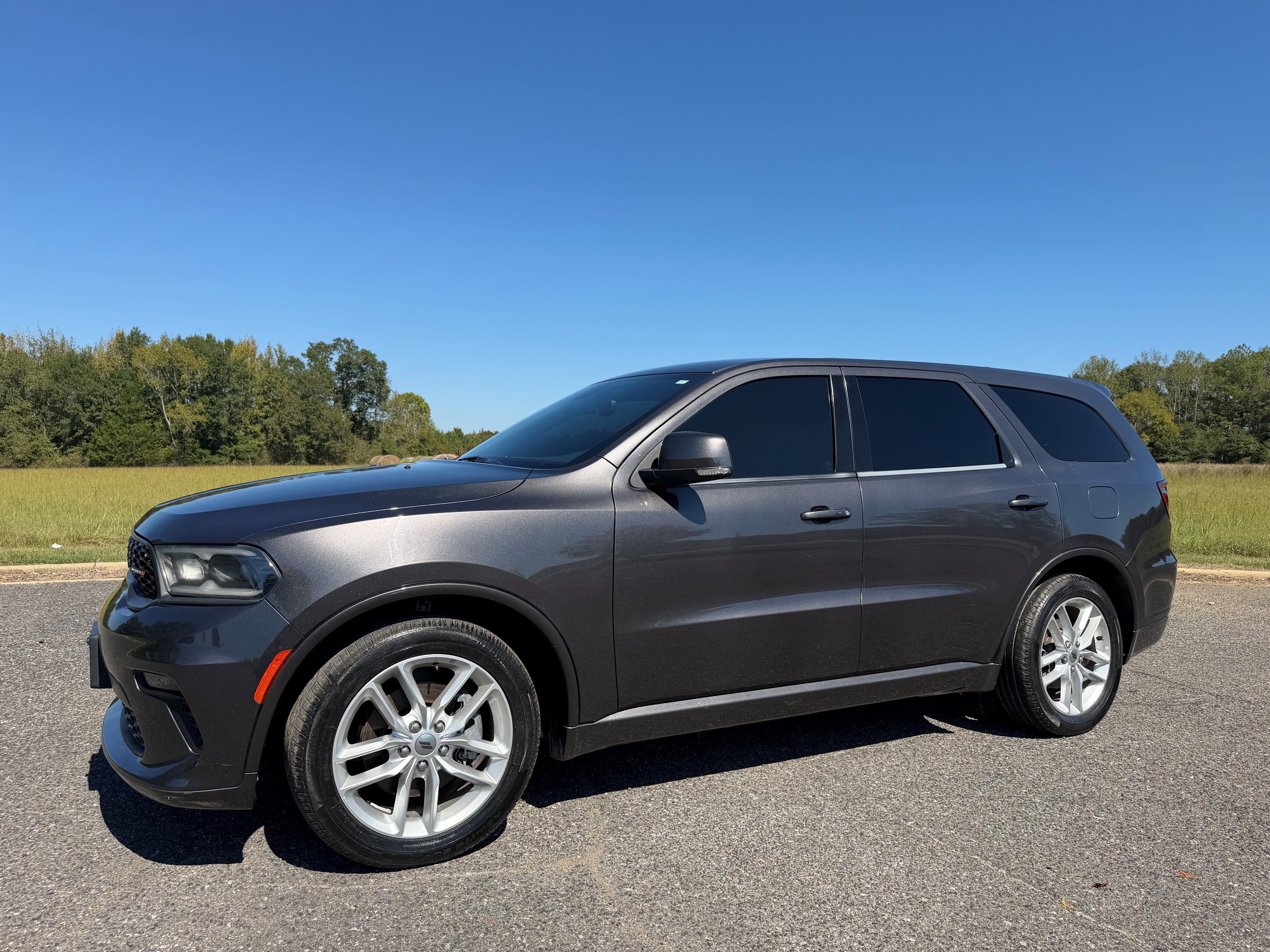 Used 2021 Dodge Durango GT RWD image 1