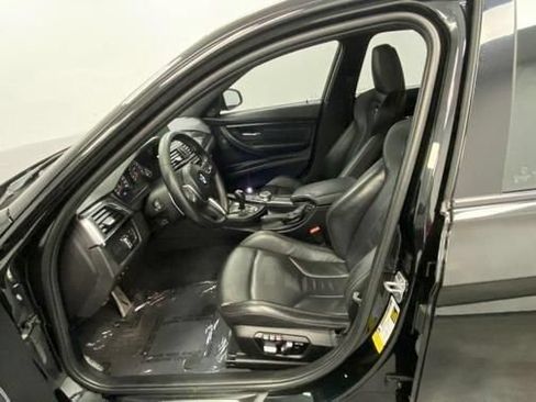 Used 2018 BMW M3 w/ Executive Package RWD image 21