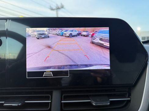 New 2026 Chevrolet Trax RS image 20