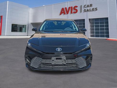 Used 2025 Toyota Camry LE FWD image 2