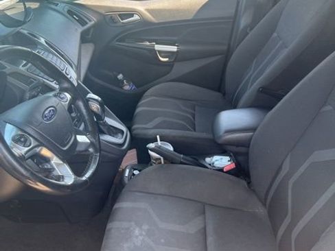 Used 2017 Ford Transit Connect XLT image 11