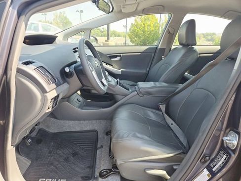 Used 2011 Toyota Prius Two FWD image 11