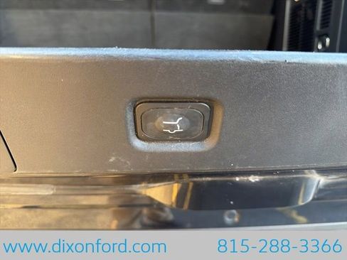 Used 2025 Ford Expedition Active image 29