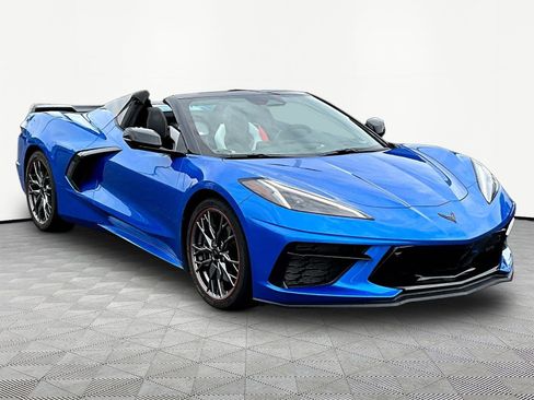 Used 2024 Chevrolet Corvette Stingray Preferred Conv w/ Z51 Performance Package RWD image 3