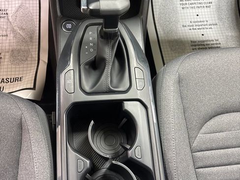 Used 2025 Kia K4 EX image 13