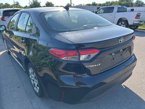 Used 2024 Toyota Corolla LE FWD image 4