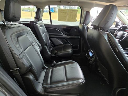 Used 2023 Lincoln Aviator Reserve image 19